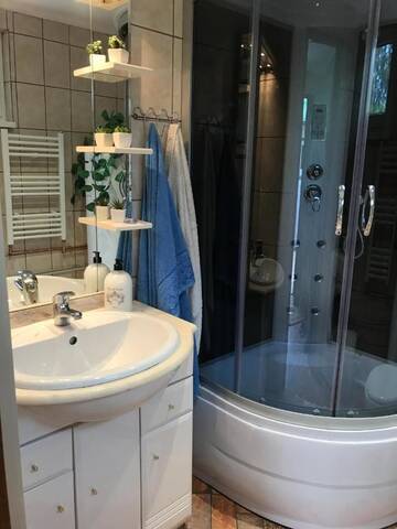 Фото номера Дом с 2 спальнями Дома для отпуска River Side House г. Vārnu Krogs 9